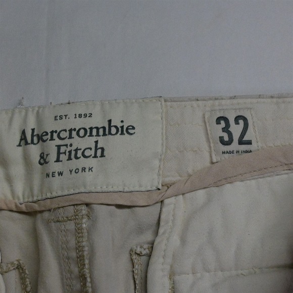Abercrombie & Fitch 32 x 10"‎ Khaki Thick Twill Chino Shorts - Picture 3 of 7